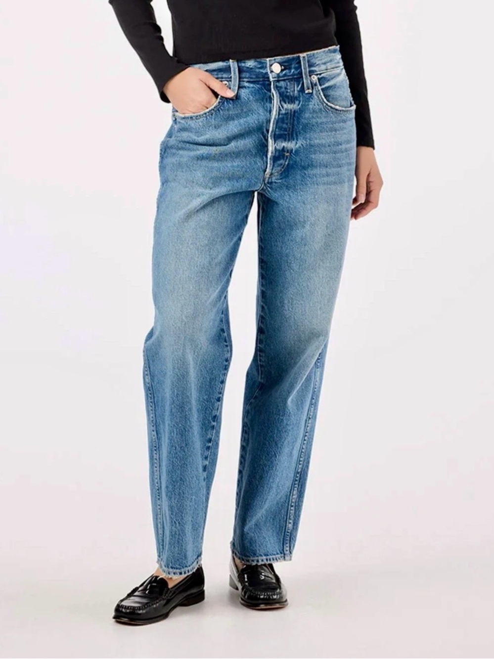 AMO Hattie Jeans in, Allure Wash, Women’s Size 30. NWT.
